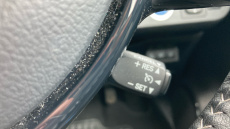 Toyota Yaris 1.0 VVT-i Icon 5dr Petrol Hatchback